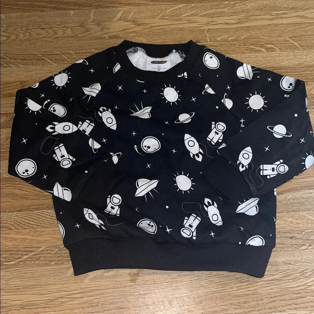 NWOT Lily & Dan 3T Children's Matching Sweatshirt & Joggers Set Astronaut Space